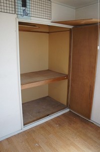 洋室1　収納.jpg